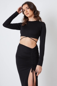 How to Style a Charcoal Crop Top for Any Occasion
